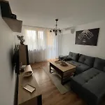 Apartament Janis Apartman *